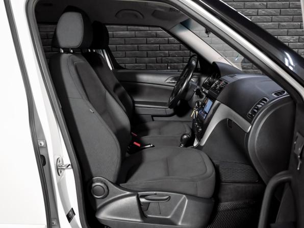 Skoda Yeti I Рестайлинг с пробегом 2014 года, цена 1 200 000 рублей, 181297 км, внедорожник, Автокод Объявления