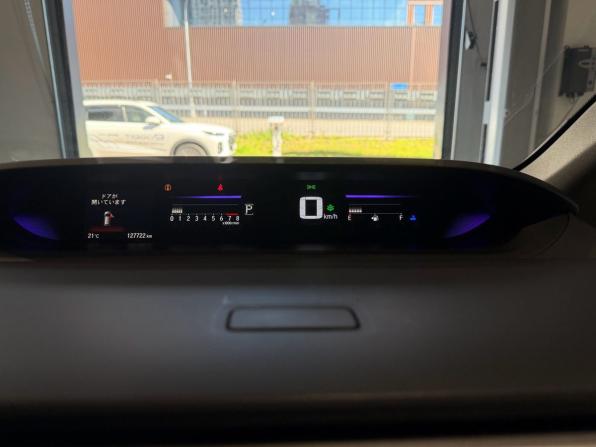 Honda Stepwgn V с пробегом 2017 года, цена 1 861 500 рублей, 127719 км, минивэн, Автокод Объявления