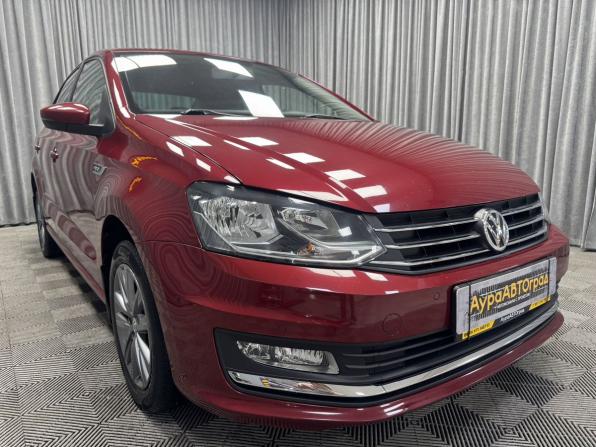 Volkswagen Polo V Рестайлинг с пробегом 2019 года, цена 1 330 000 рублей, 96703 км, седан, Автокод Объявления