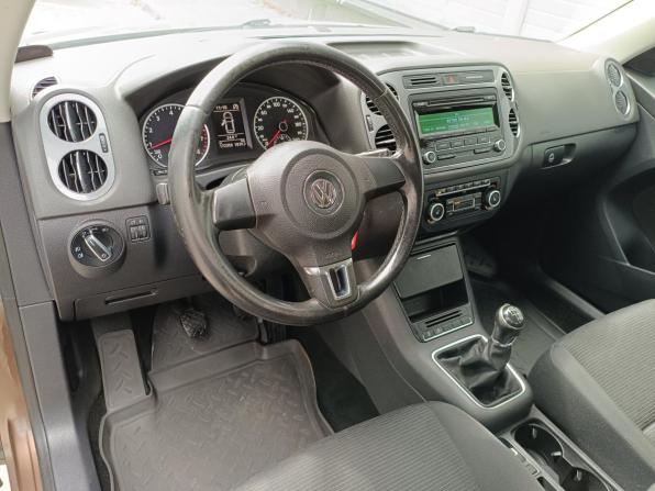 Volkswagen Tiguan I Рестайлинг с пробегом 2014 года, цена 979 000 рублей, 172350 км, внедорожник, Автокод Объявления