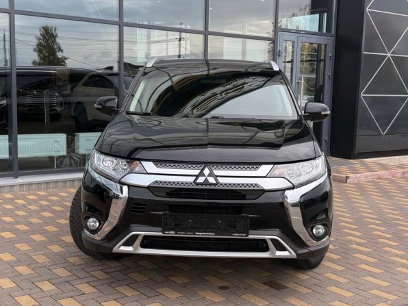 Mitsubishi Outlander III Рестайлинг 3 с пробегом 2020 года, цена 2 300 000 рублей, 68733 км, внедорожник, Автокод Объявления