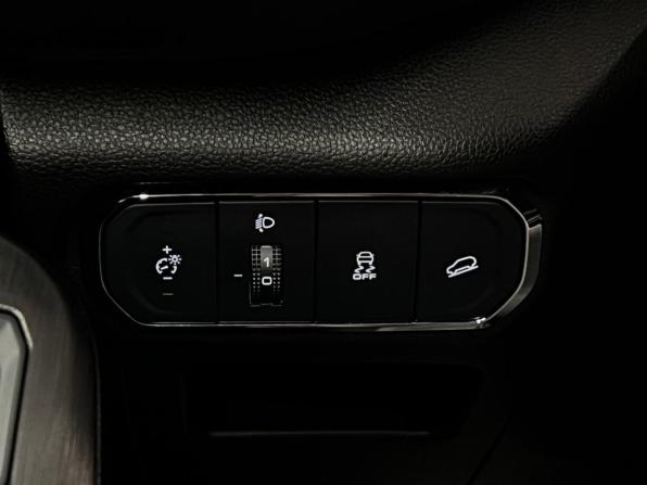 Haval Jolion I с пробегом 2023 года, цена 1 688 000 рублей, 47284 км, внедорожник, Автокод Объявления