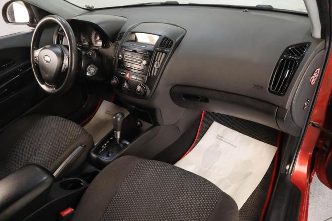 Kia Ceed I с пробегом 2007 года, цена 529 000 рублей, 190068 км, хэтчбек, Автокод Объявления