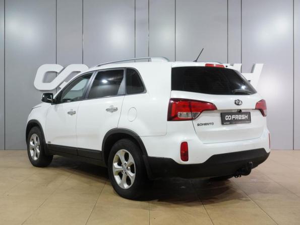 Kia Sorento II Рестайлинг с пробегом 2015 года, цена 1 799 000 рублей, 208744 км, внедорожник, Автокод Объявления