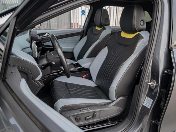Volkswagen ID.4 с пробегом 2023 года, цена 4 525 000 рублей, 53848 км, внедорожник, Автокод Объявления