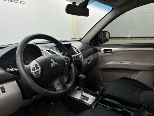 Mitsubishi Pajero Sport II с пробегом 2011 года, цена 1 529 900 рублей, 230000 км, внедорожник, Автокод Объявления