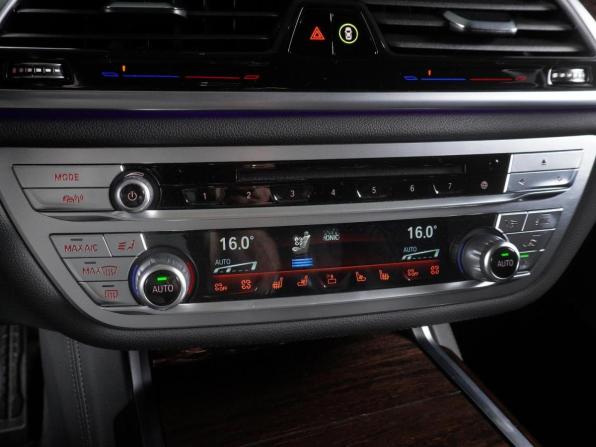 BMW 7 серии VI (G11/G12) Рестайлинг с пробегом 2022 года, цена 6 899 000 рублей, 27123 км, седан, Автокод Объявления