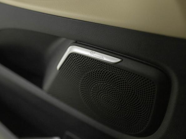 Новый Mercedes-Benz V-Класс III (W447) Рестайлинг 2 2025 года, цена 17 650 000 рублей, минивэн, Автокод Объявления