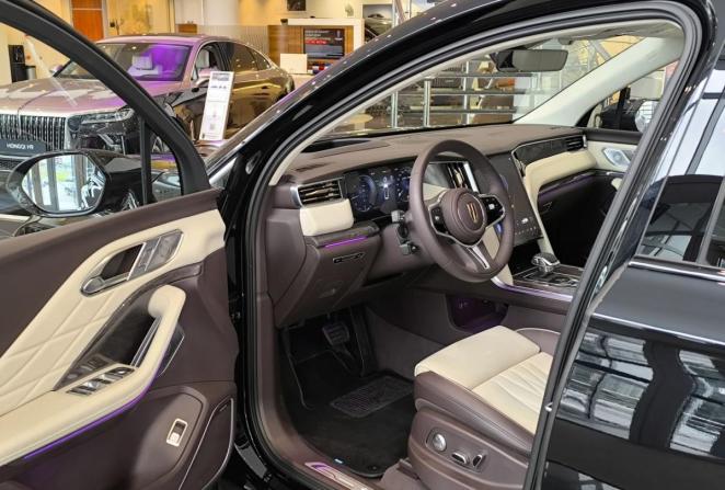 Новый Hongqi HS7 II 2025 года, цена 5 590 000 рублей, внедорожник, Автокод Объявления