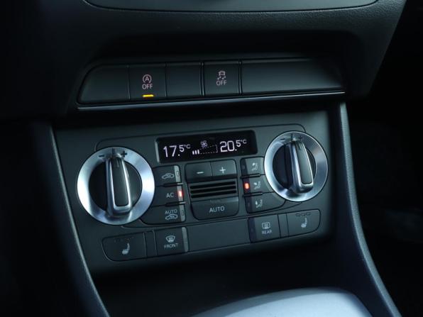 Audi Q3 I (8U) с пробегом 2012 года, цена 1 590 000 рублей, 162120 км, внедорожник, Автокод Объявления
