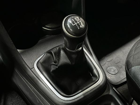 Volkswagen Polo V Рестайлинг с пробегом 2018 года, цена 1 170 000 рублей, 131092 км, седан, Автокод Объявления