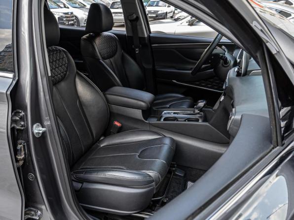 Hyundai Santa Fe IV с пробегом 2019 года, цена 3 190 000 рублей, 122376 км, внедорожник, Автокод Объявления
