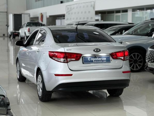 Kia Rio III Рестайлинг с пробегом 2016 года, цена 890 000 рублей, 146720 км, седан, Автокод Объявления