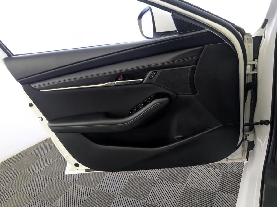 Mazda 3 IV (BP) Москва  - изображение 18