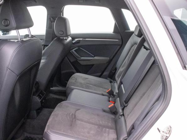 Audi Q3 II (F3) с пробегом 2021 года, цена 3 595 000 рублей, 87000 км, внедорожник, Автокод Объявления