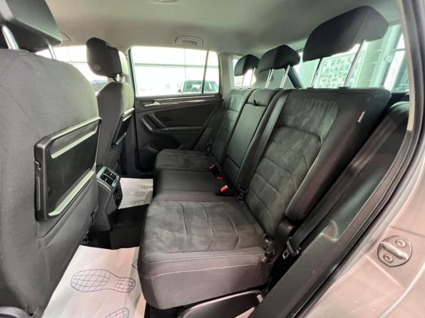 Volkswagen Tiguan II с пробегом 2017 года, цена 2 595 000 рублей, 158921 км, внедорожник, Автокод Объявления