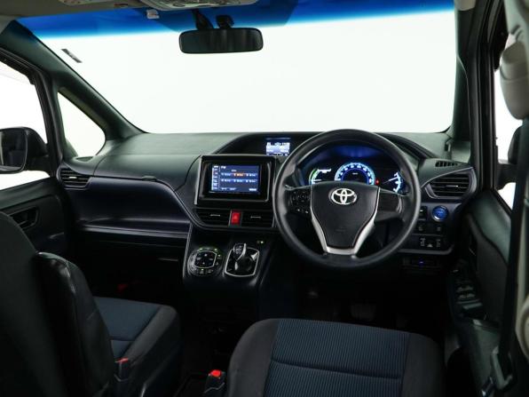 Toyota Noah III (R80) с пробегом 2014 года, цена 1 687 050 рублей, 200976 км, минивэн, Автокод Объявления