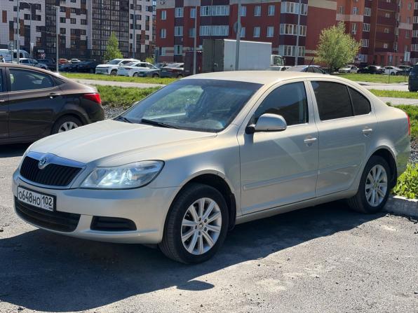 Skoda Octavia II (A5) Рестайлинг с пробегом 2012 года, цена 1 100 000 рублей, 169000 км, лифтбек, Автокод Объявления