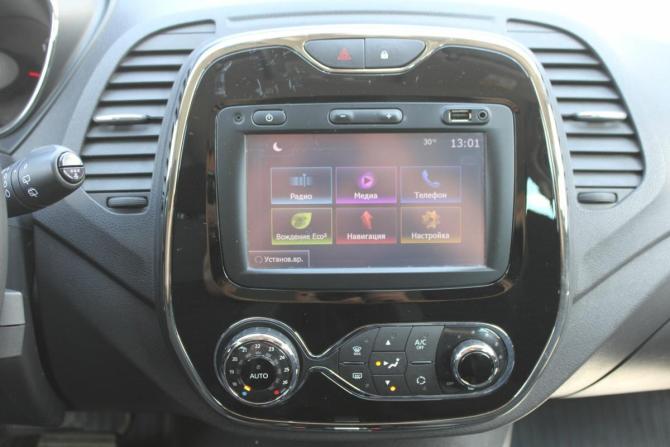 Renault Kaptur I с пробегом 2018 года, цена 1 590 000 рублей, 120000 км, внедорожник, Автокод Объявления