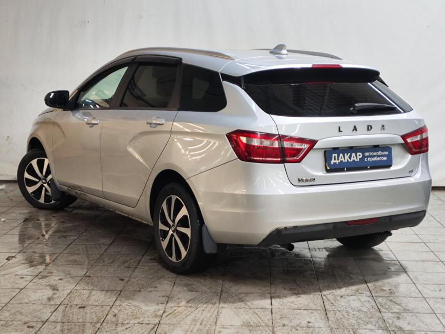 Lada (ВАЗ) Vesta I Санкт-Петербург  - изображение 6