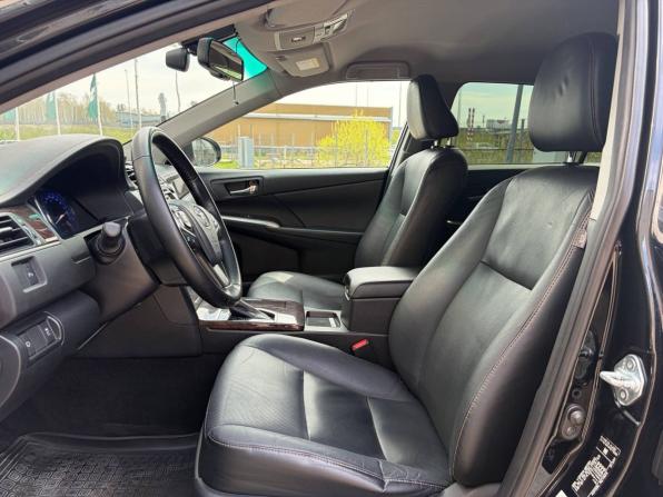 Toyota Camry VII (XV50) Рестайлинг 2 с пробегом 2017 года, цена 2 045 000 рублей, 146350 км, седан, Автокод Объявления