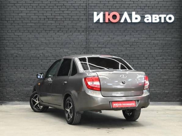 Lada (ВАЗ) Granta I с пробегом 2015 года, цена 350 000 рублей, 170459 км, седан, Автокод Объявления