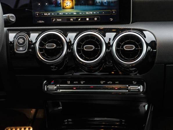 Mercedes-Benz A-Класс IV (W177) с пробегом 2019 года, цена 2 248 000 рублей, 132430 км, седан, Автокод Объявления