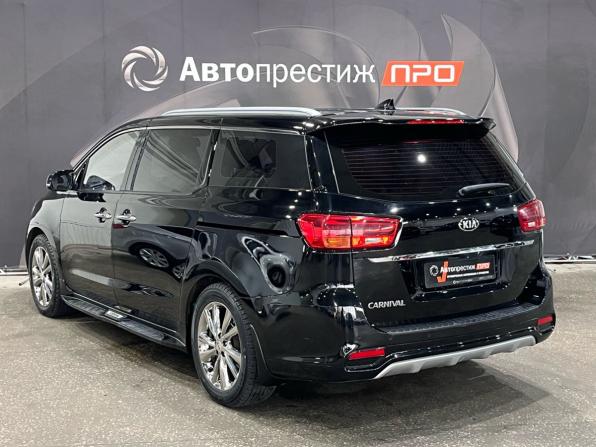 Kia Carnival III с пробегом 2019 года, цена 3 530 000 рублей, 92957 км, минивэн, Автокод Объявления