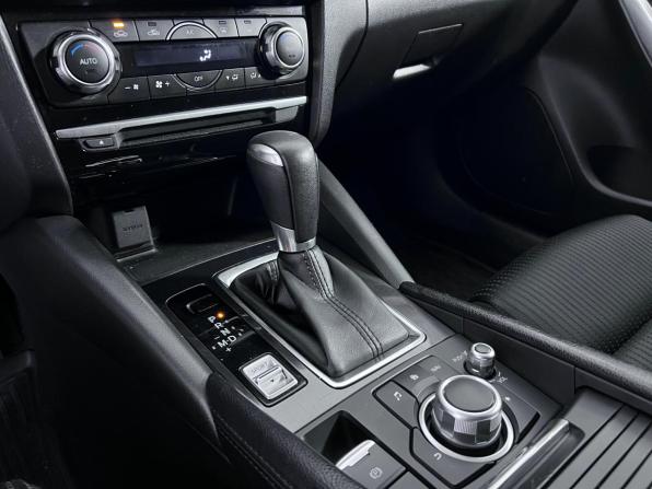 Mazda 6 III (GJ) Рестайлинг с пробегом 2016 года, цена 1 799 000 рублей, 81143 км, седан, Автокод Объявления
