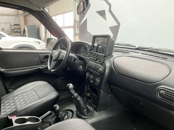 Chevrolet Niva I Рестайлинг с пробегом 2014 года, цена 749 900 рублей, 106375 км, внедорожник, Автокод Объявления