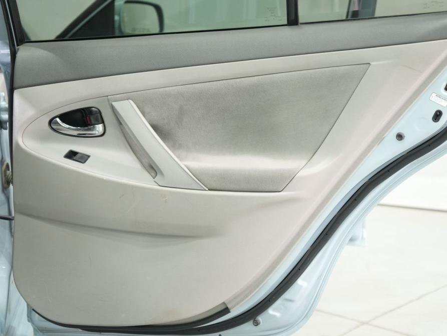 Toyota Camry VI (XV40) Новосибирск  - изображение 10