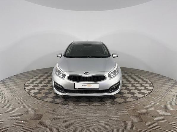 Kia Ceed II Рестайлинг с пробегом 2016 года, цена 1 003 000 рублей, 219527 км, хэтчбек, Автокод Объявления