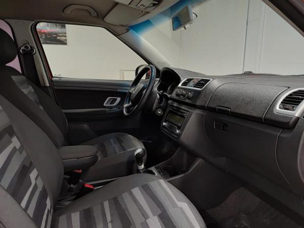 Skoda Fabia II с пробегом 2007 года, цена 445 000 рублей, 277390 км, хэтчбек, Автокод Объявления