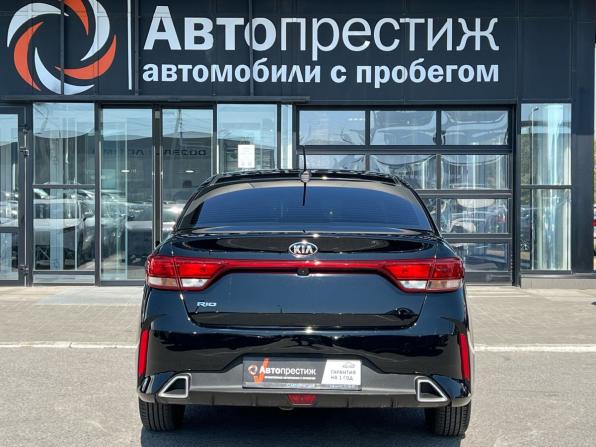 Kia Rio IV Рестайлинг с пробегом 2021 года, цена 1 650 000 рублей, 123300 км, седан, Автокод Объявления