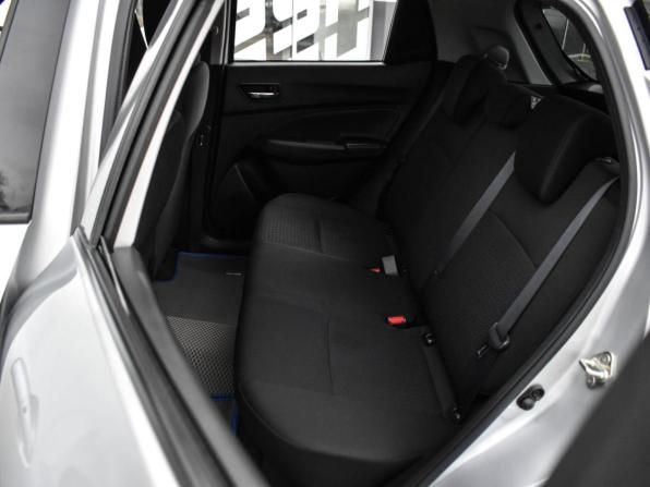 Suzuki Swift V с пробегом 2021 года, цена 1 379 000 рублей, 110390 км, хэтчбек, Автокод Объявления