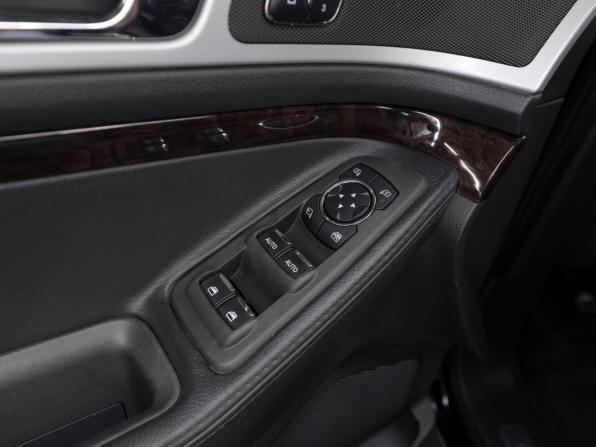 Ford Explorer V с пробегом 2014 года, цена 2 280 000 рублей, 100042 км, внедорожник, Автокод Объявления
