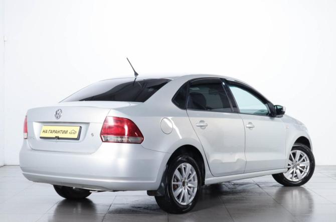 Volkswagen Polo V с пробегом 2015 года, цена 899 000 рублей, 226000 км, седан, Автокод Объявления