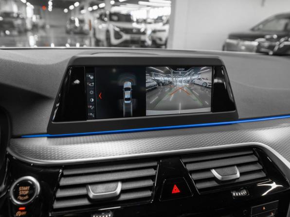 BMW 5 серии VII (G30/G31/G38) с пробегом 2019 года, цена 4 220 000 рублей, 57841 км, седан, Автокод Объявления