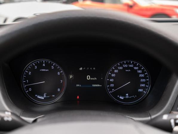 Hyundai Genesis II с пробегом 2015 года, цена 2 449 000 рублей, 102609 км, седан, Автокод Объявления