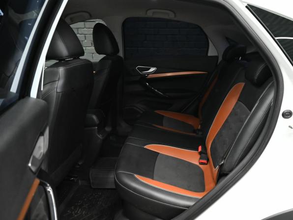 Lada (ВАЗ) Vesta I Рестайлинг (NG) с пробегом 2023 года, цена 1 310 000 рублей, 38000 км, седан, Автокод Объявления