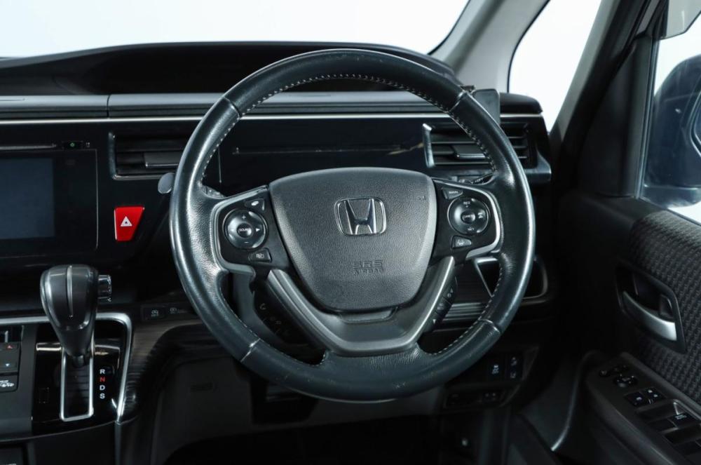 Honda Stepwgn V Новосибирск  - изображение 12