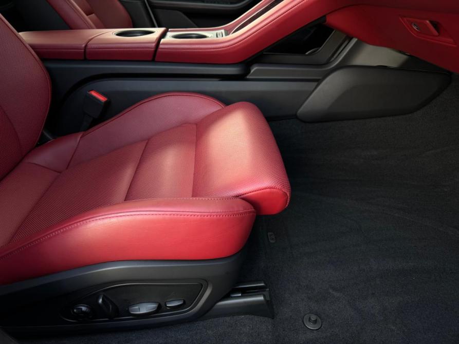 Porsche Taycan I Иркутск  - изображение 36