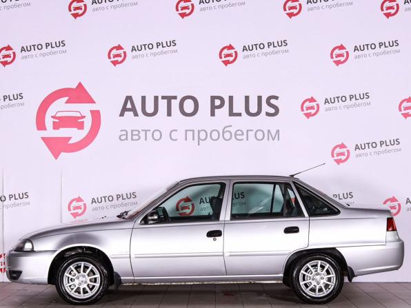 Daewoo Nexia I Рестайлинг с пробегом 2012 года, цена 390 000 рублей, 110000 км, седан, Автокод Объявления