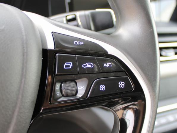 Evolute i-PRO с пробегом 2024 года, цена 1 659 000 рублей, 32882 км, седан, Автокод Объявления