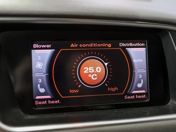 Audi Q5 I (8R) с пробегом 2012 года, цена 1 399 000 рублей, 275044 км, внедорожник, Автокод Объявления