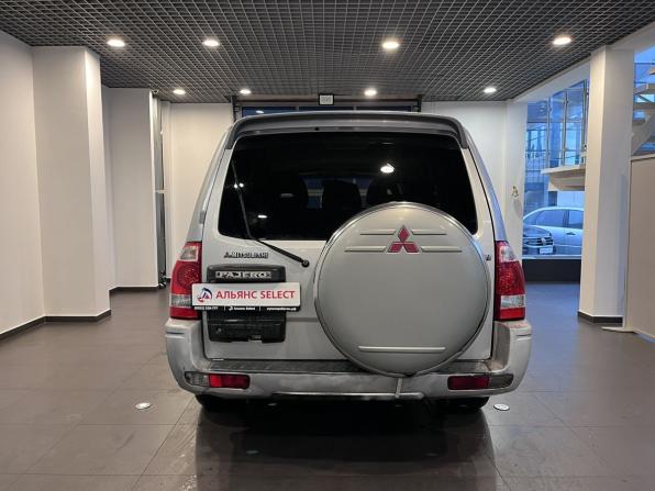 Mitsubishi Pajero III Рестайлинг с пробегом 2004 года, цена 679 000 рублей, 339857 км, внедорожник, Автокод Объявления