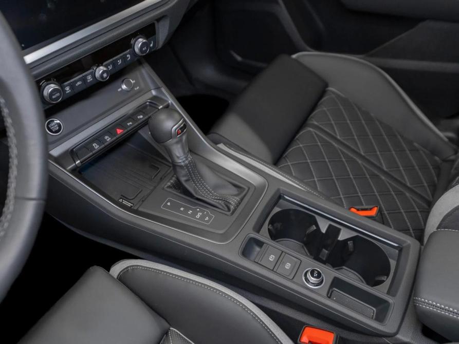Audi Q3 II (F3) Москва  - изображение 17