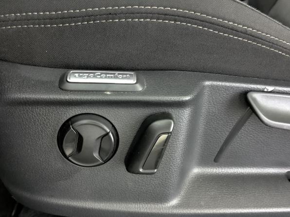 Volkswagen Passat B8 с пробегом 2017 года, цена 1 625 000 рублей, 201139 км, седан, Автокод Объявления