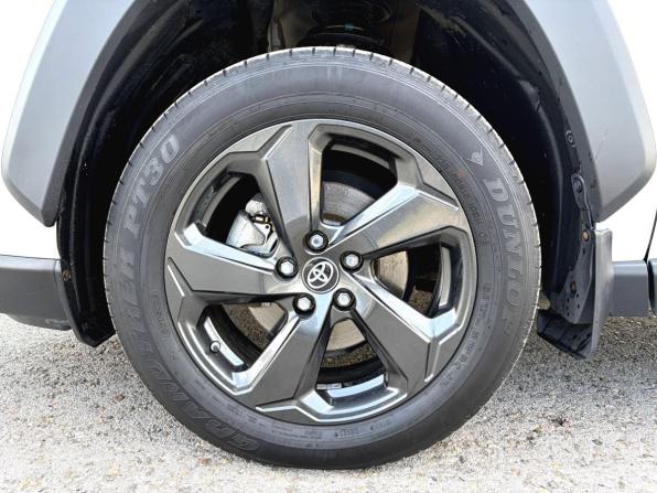 Toyota RAV4 V (XA50) с пробегом 2022 года, цена 3 900 000 рублей, 45795 км, внедорожник, Автокод Объявления