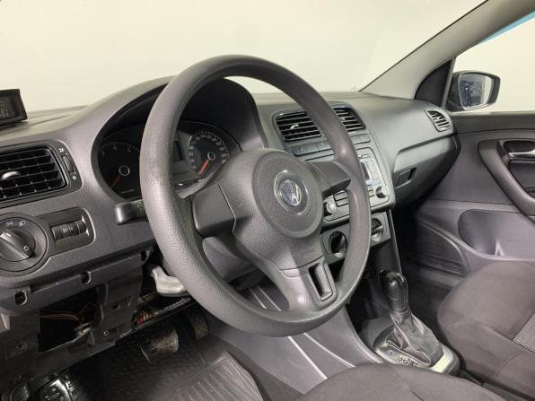 Volkswagen Polo V с пробегом 2012 года, цена 670 000 рублей, 220101 км, седан, Автокод Объявления